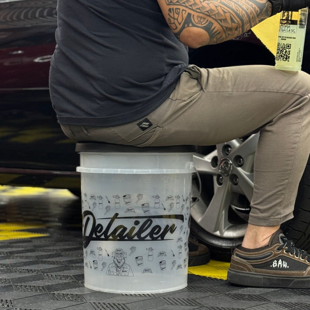 Tampa balde Detailer produto 4