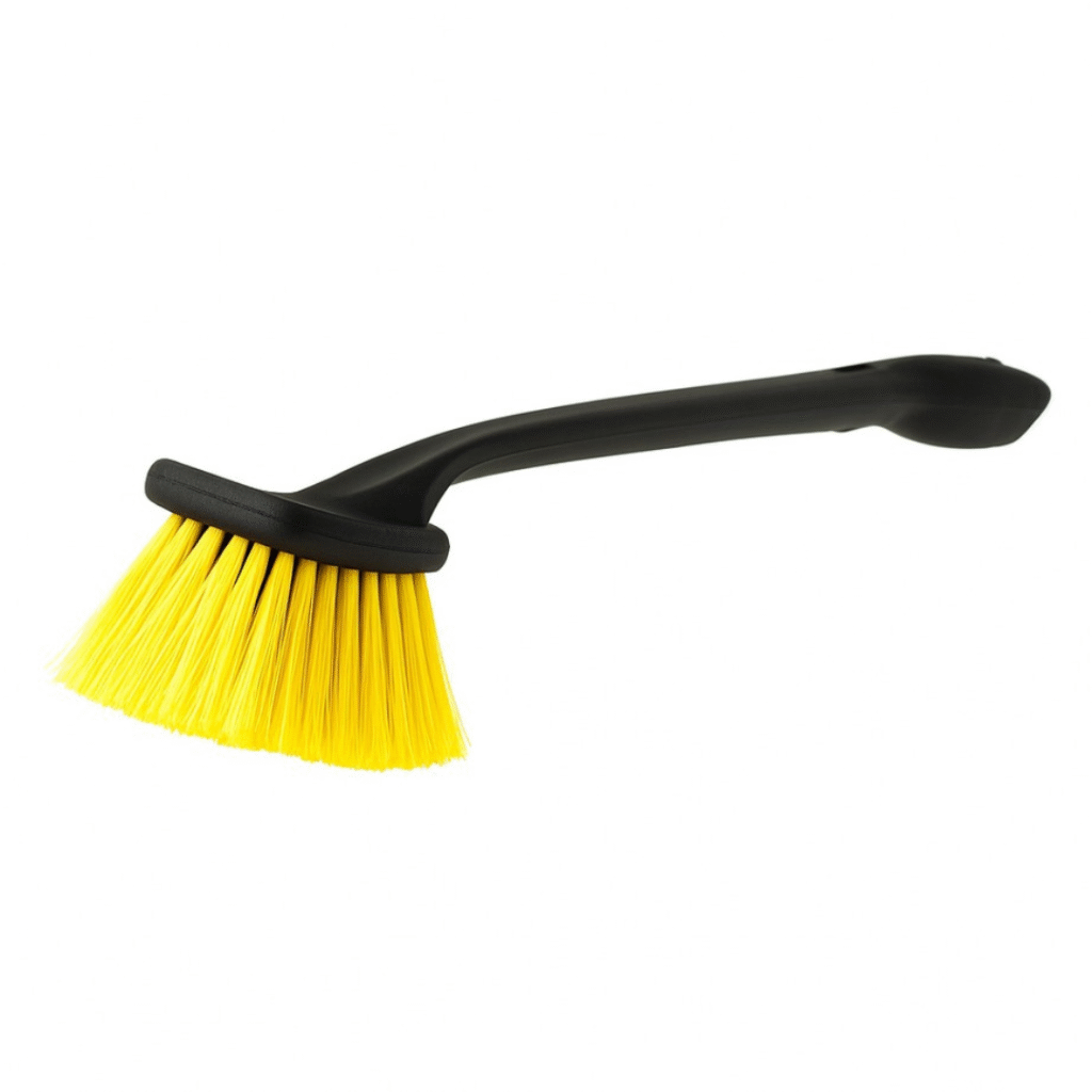 ESCOVA CAIXA DE RODAS E02